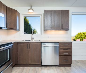 For Lease - 35 St. Clair Street, Collingwood, Ontario - Photo 4