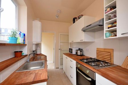 3 bedroom house to rent - Photo 3
