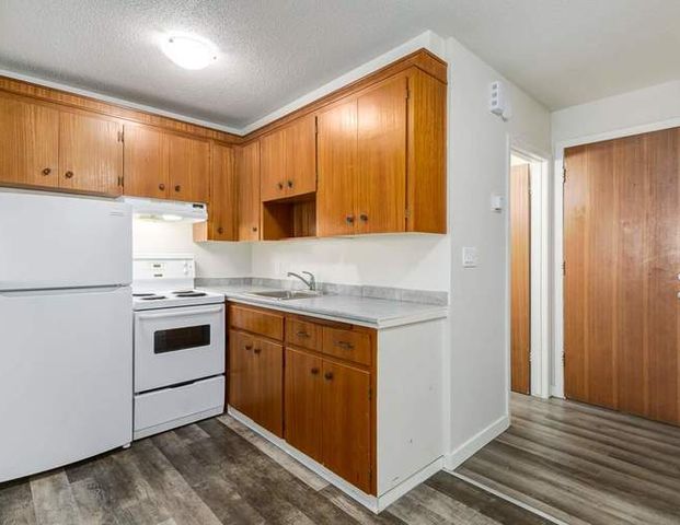 Angus Lodge | 2131 Angus Street, Regina - Photo 1