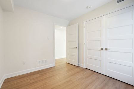 For Lease - 956 Fisher Avenue Unit# B, Carlington - Central Park, Ontario - Photo 3