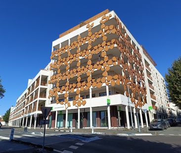 Location Appartement 3 pièces 70m² LA ROCHE SUR YON 85000 - Photo 5