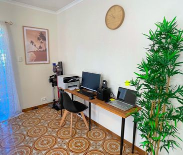 East Brisbane - Photo 2