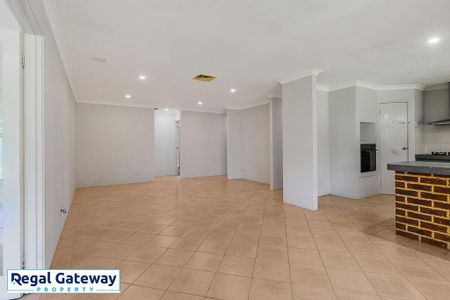 6 Buss Way, ATWELL WA 6164 - Photo 5