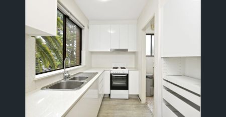 Spacious 2-Bedroom Apartment in Prime Meadowbank Location - Photo 4