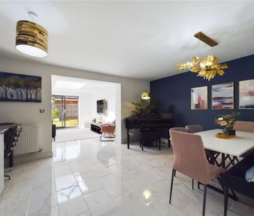 3 bedroom semi-detached house to rent - Photo 4