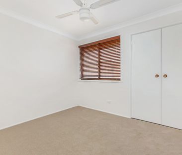 Three Bedroom Home in a Quiet Street - Photo 1