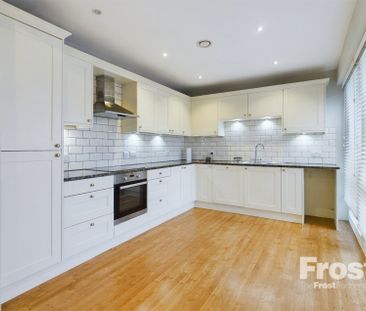 Bakery Court, London End, Beaconsfield,HP9 - Photo 2