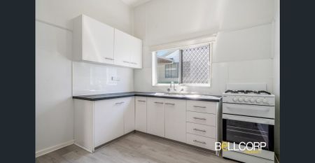 Freshly updated one bedroom home in central Mayfield location! Open Home Friday 19 December @ 6pm - Photo 5