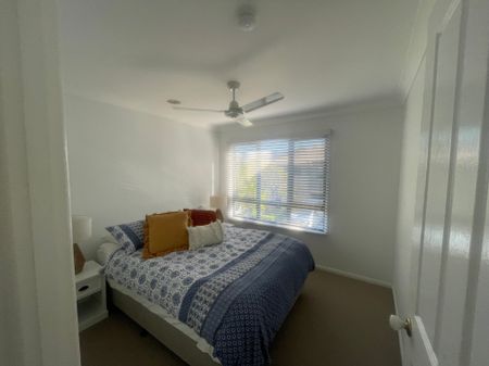 Varsity Lakes - Photo 5