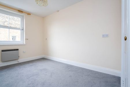 2 bedroom apartment to rent Church Street, Faringdon, Oxfordshire, SN7 - Photo 3