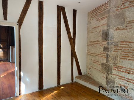 À LOUER – Beau T2 lumineux avec balcon – - Photo 5