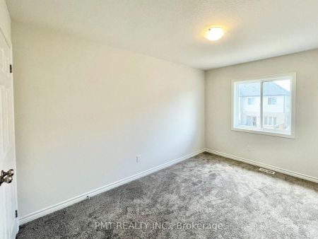 Property For Lease | X9262598 - Photo 5