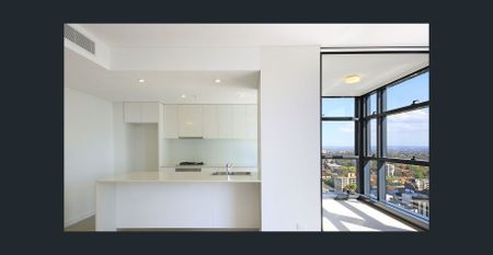 Large East Facing One Bedroom Apartment Located in The Heart of Chatswood - Photo 3