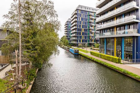 Ealing Road, London - Photo 3