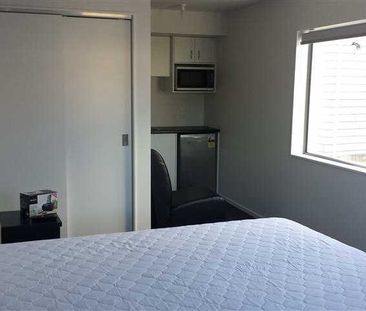Convenient Studio Apartments Available Now! - Photo 4