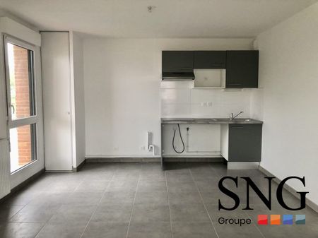 T3 AVEC LOGGIA ET DEUX PARKINGS - Photo 4