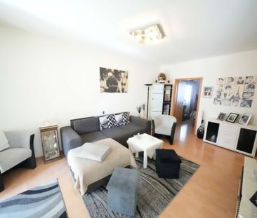 Wohnen im Herzen von Metzingen- Neuhausen in 2,5 Zimmer - Photo 2