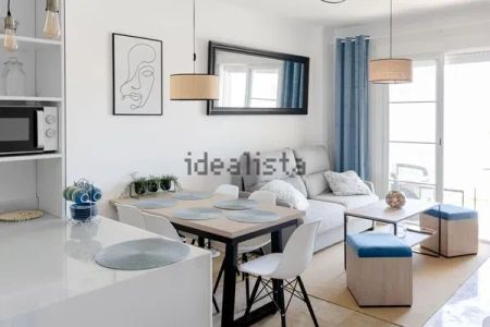 Alquiler de piso en Calle Martagina - Photo 2