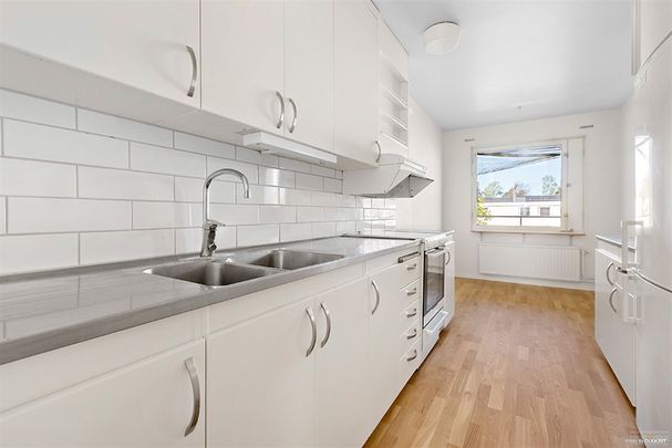 Sturegatan 17 A - Photo 1