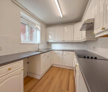 2 bedroom apartment to rent - Photo 6