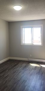 For Lease - 8800 Willoughby Drive Unit# 307, Niagara Falls, Ontario - Photo 4