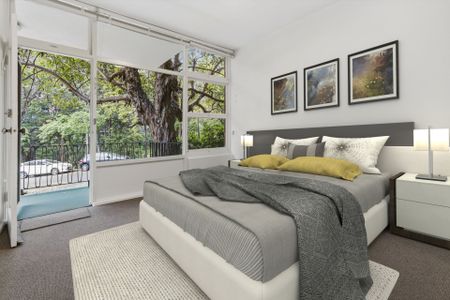 Refurbished One Bedroom Apartment in Great Location - Photo 5