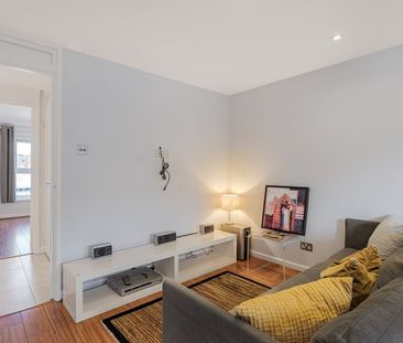 1 Bed Flat, Penton Street, N1 - Photo 3