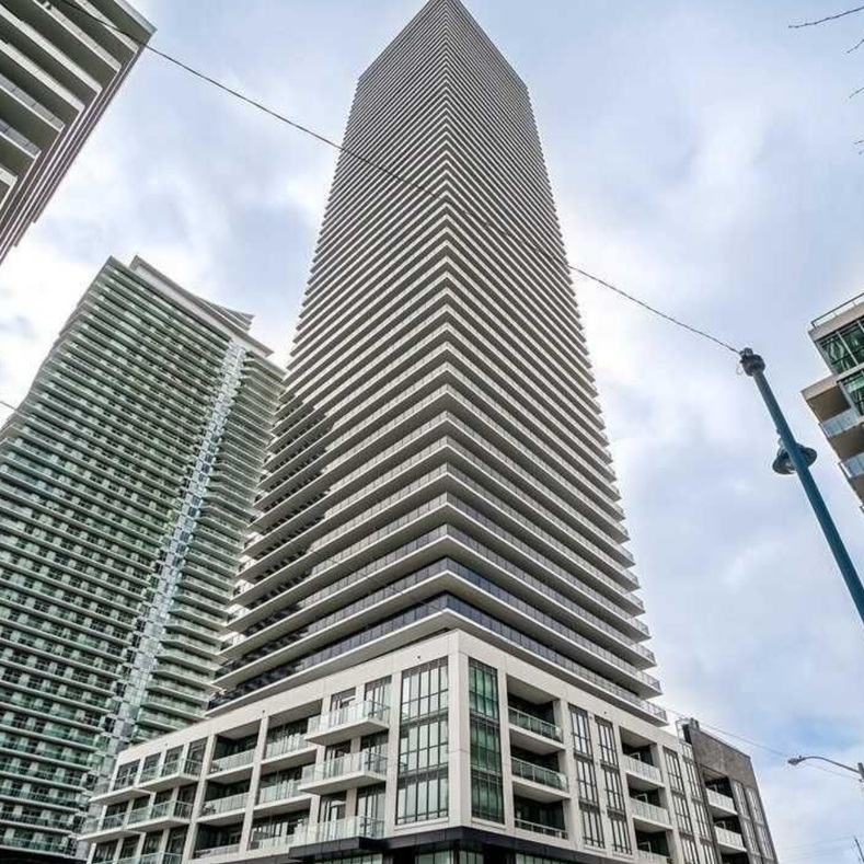 70 Annie Craig Drive condo — Toronto, ON (2-Bedroom) - 2 Bedroom - Photo 1