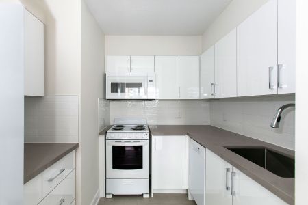 For Lease - 33 Isabella Street Unit# 610, Toronto, Ontario - Photo 3