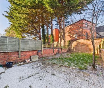 3 bedroom terraced house to rent - Photo 5