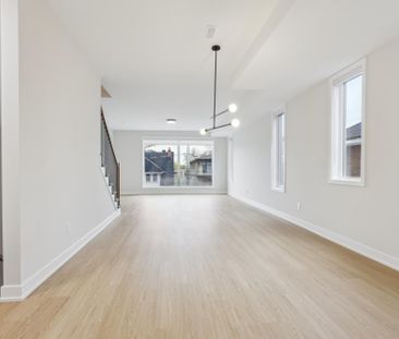 47 Grosvenor - Photo 2