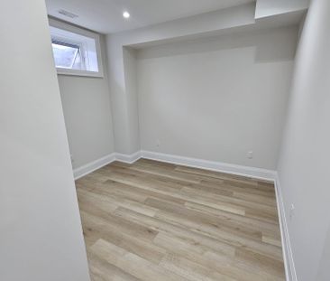 For Lease - 41 Sugarbush Square, Toronto, Ontario - Photo 1