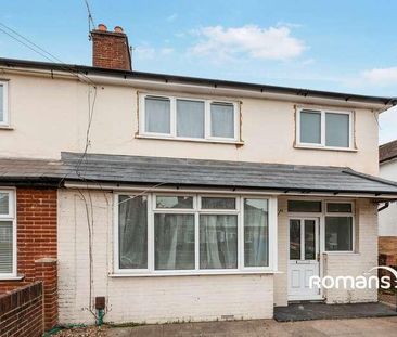 North Lane, Aldershot, Hampshire, GU12 - Photo 5