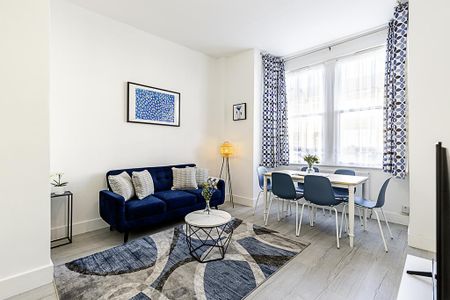 2 bedroom flat to rent - Photo 4