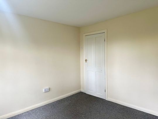 Kangaw Place, Hamworthy - Photo 1