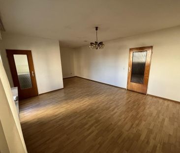 Ruhige nette 1- Zimmer Wohnung mit Küche und Bad in Hanau Kesselstadt - Foto 1
