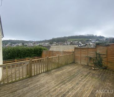 2 bed semi-detached bungalow to rent in Cedar Way, Brixham, TQ5 - Photo 6