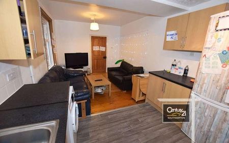 |ref: |, Harborough Road, Southampton, SO15 - Photo 4