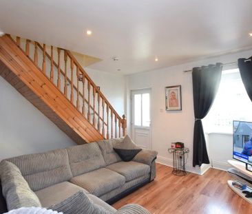 25 Bloomfield Crescent, Belfast, BT5 5AT - Photo 2