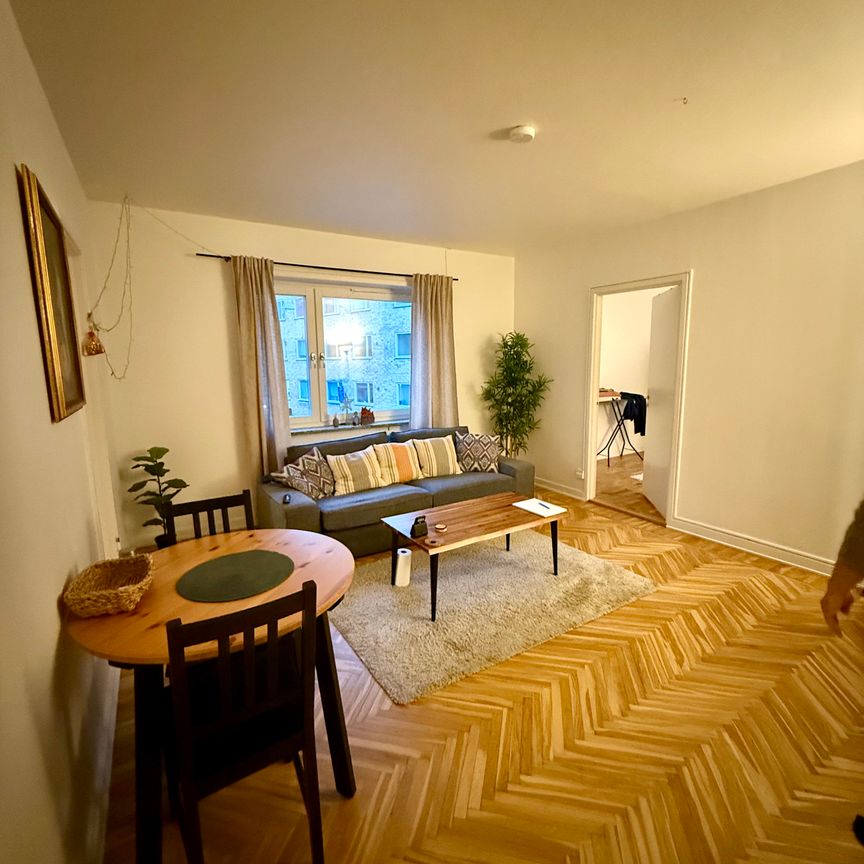 Smedjegatan 45 - Foto 1