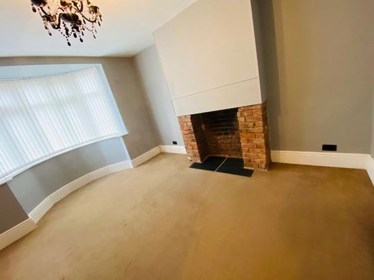 2 bedroom ground floor flat to rent - Photo 1