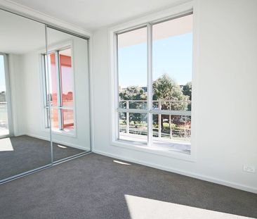 211/45 Gungahlin Place, Gungahlin ACT 2912 - Apartment For Rent | D... - Photo 4