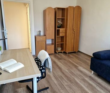 Pokój 1-osobowy z balkonem nr 2 przy ul Helskiej 11 - Zdjęcie 1