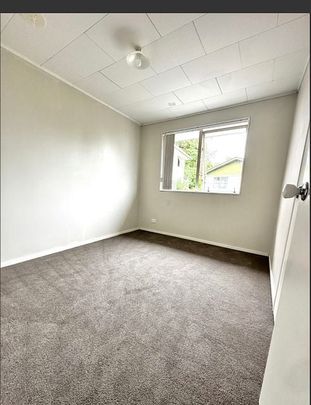 Charming 3BR Home with 2 Lockup garages - Photo 1