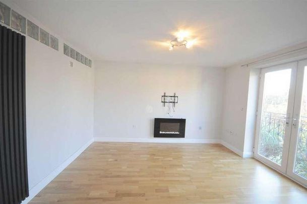 Derrington Place, Stone, ST15 - Photo 1