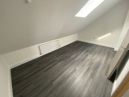 Richards Street - Photo 4