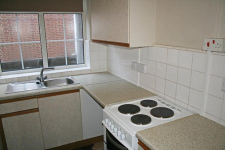 2 bedroom flat to rent - Photo 5
