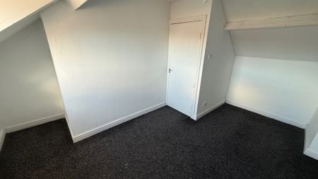 Furlong Road, Rotherham, Bolton-Upon-Dearne - Photo 2