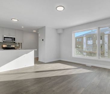 For Lease - 401 Glenroy Gilbert Drive Unit# 29, Barrhaven, Ontario - Photo 3