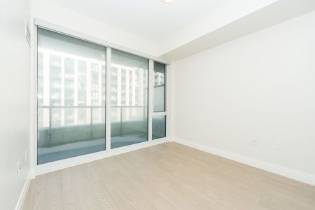 For Lease - 99 Eagle Rock Way Unit# 532, Vaughan, Ontario - Photo 3